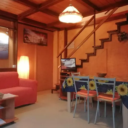 Casa Etna-Mare Apartment *